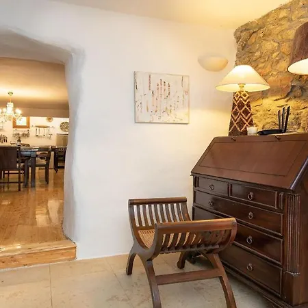 Villa Rosemary